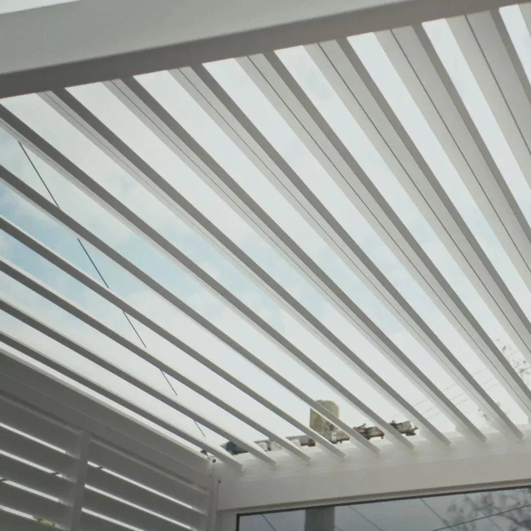 3x3m Pergola Bioclimatique : Gamme Alto - Quality Spa