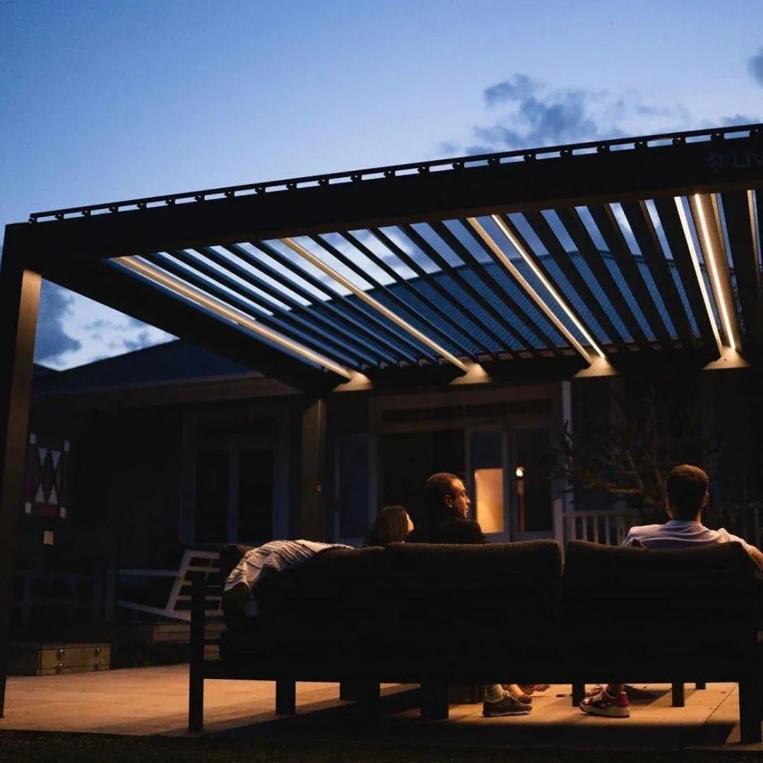 8x3m Pergola Bioclimatique : Gamme Alto - Quality Spa