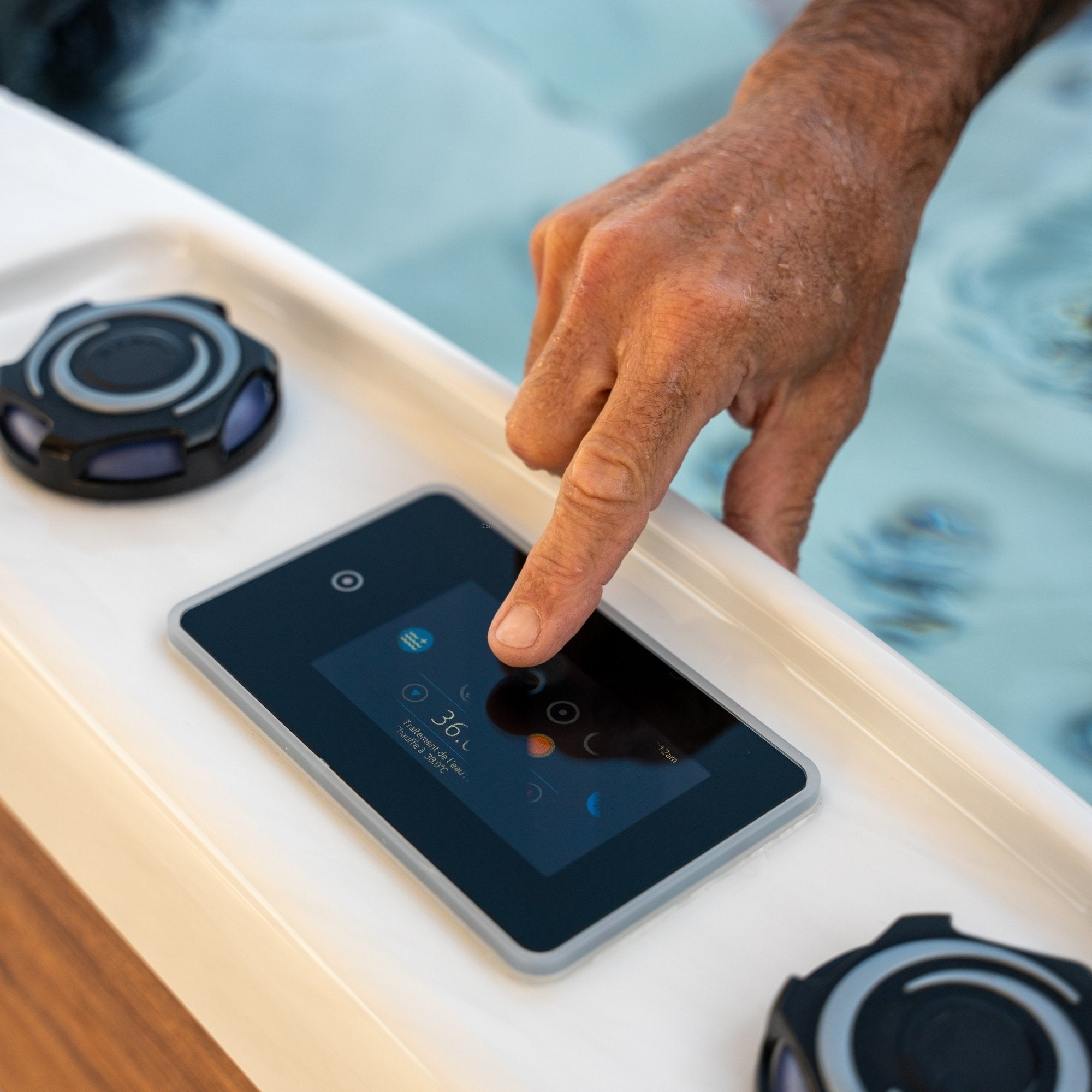 Spa 5 places Utopia Intense - Meilleur Prix - Quality Spa