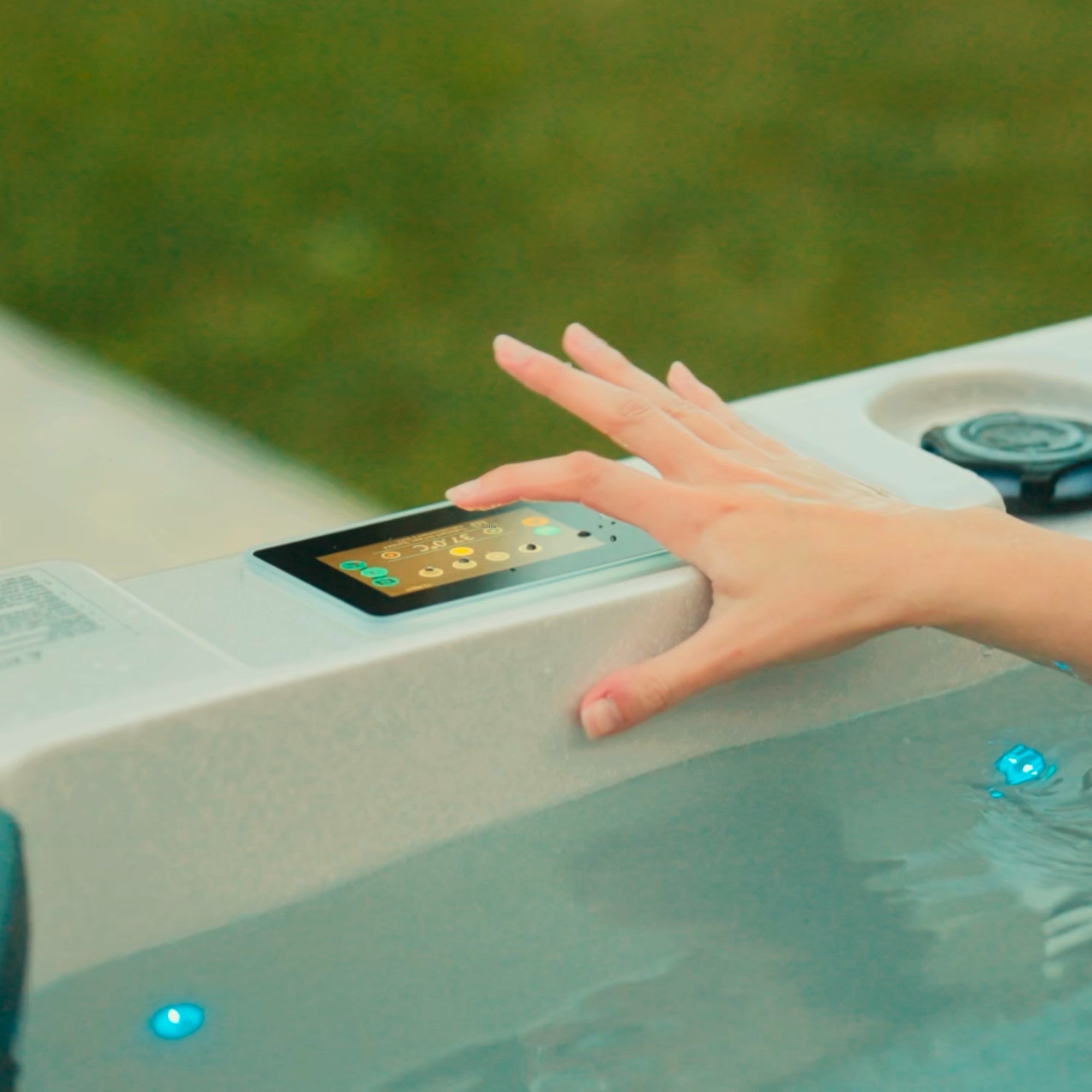 Spa Nagoya 5 places Intense - jets puissants & haut de gamme - Quality Spa