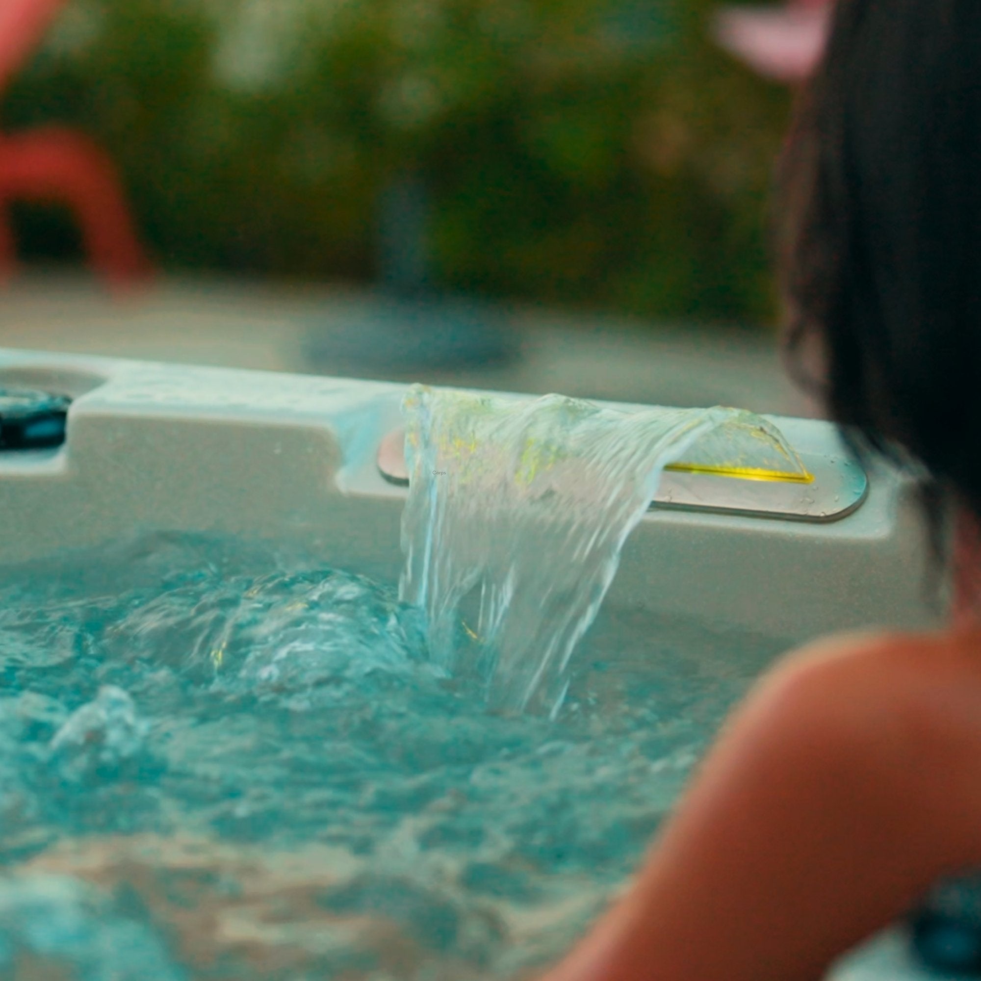 Spa Nagoya 5 places Intense - jets puissants & haut de gamme - Quality Spa