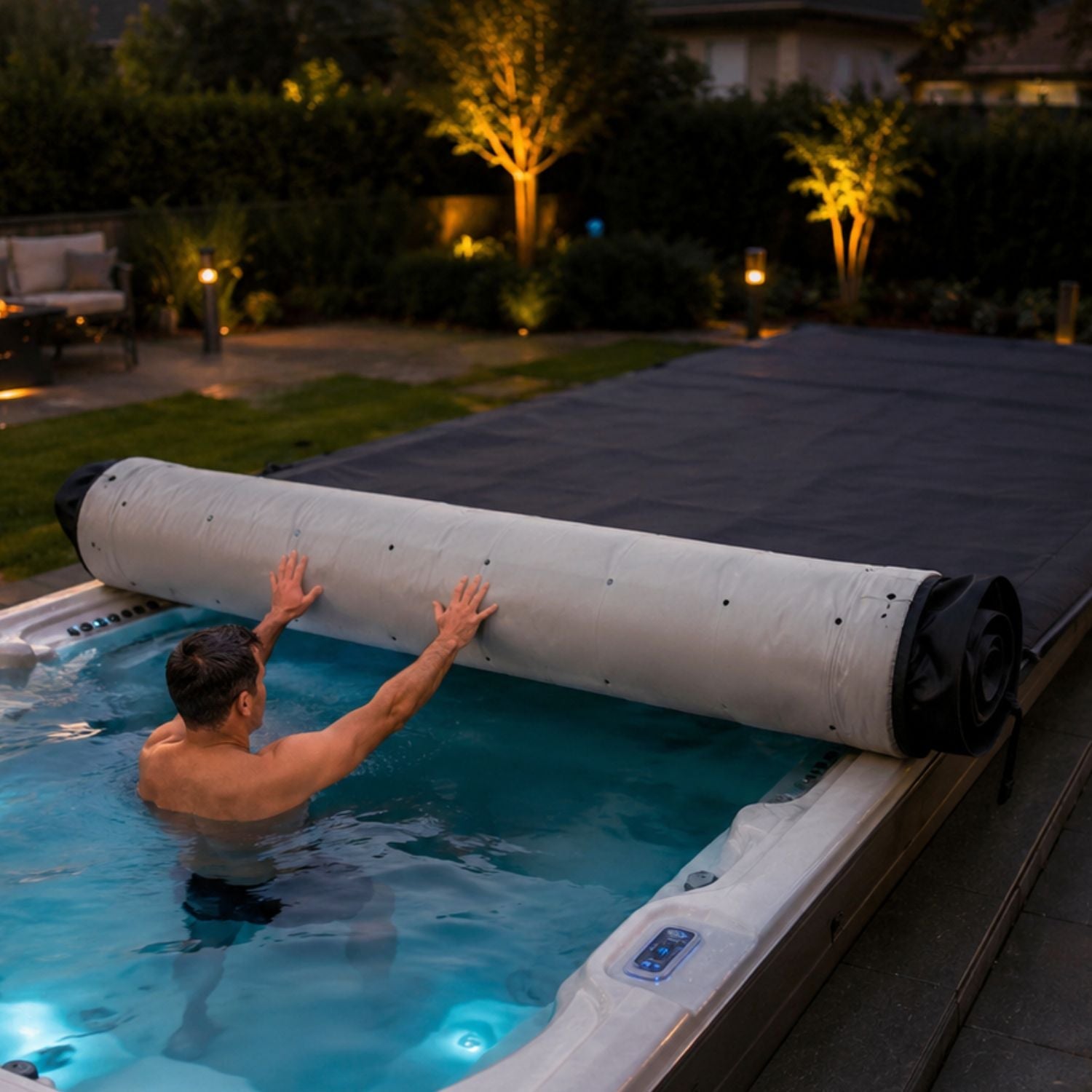 Couverture spa de nage : isolation, économies et protection optimales - Quality Spa