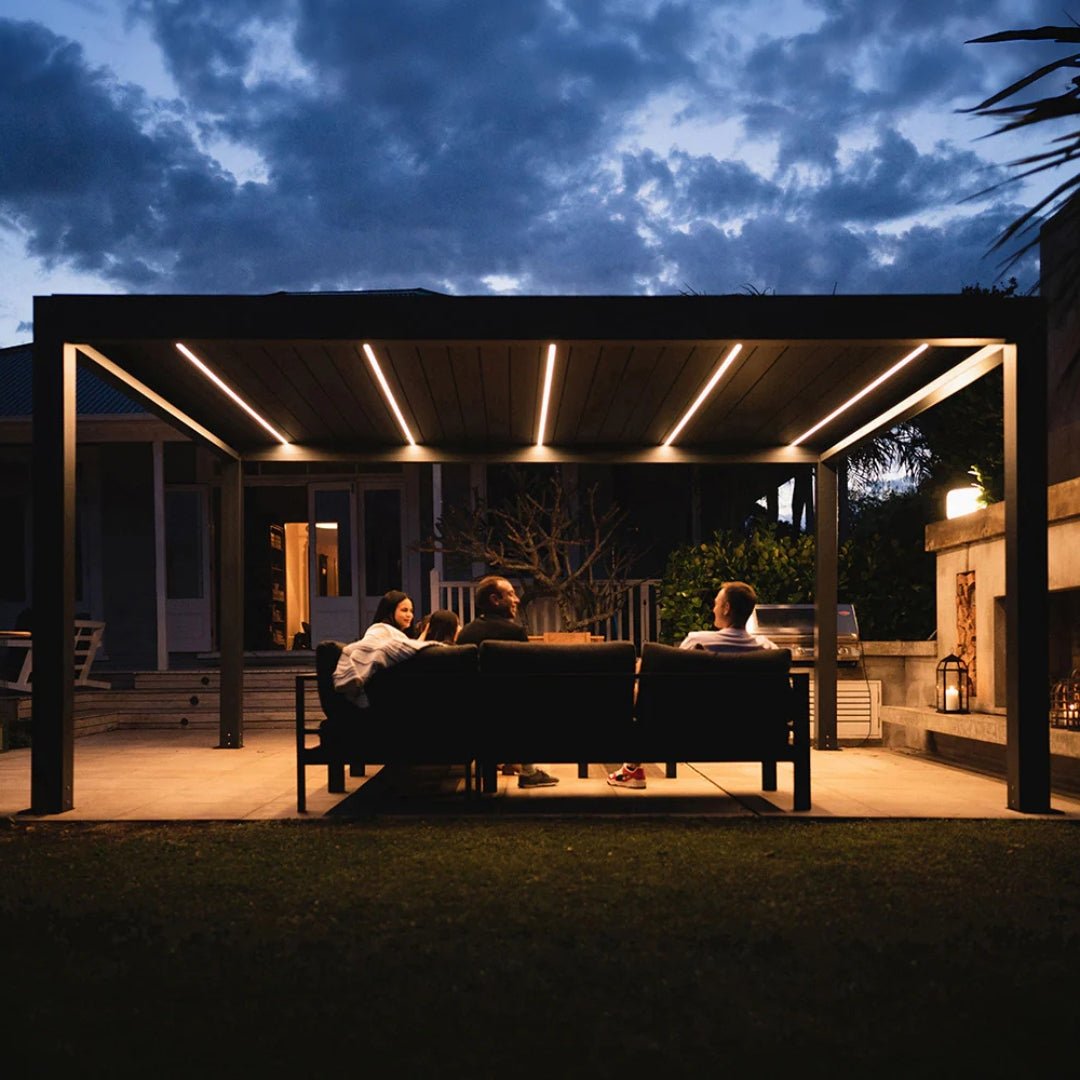 Pergola 8x4m Bioclimatique : L'Élégance Fonctionnelle Redéfinie - Quality Spa