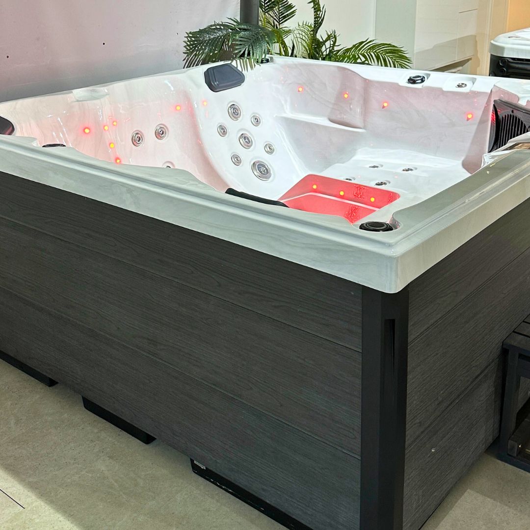 Spa Nuxia 5 XS, 5 places reconditioné - Quality Spa
